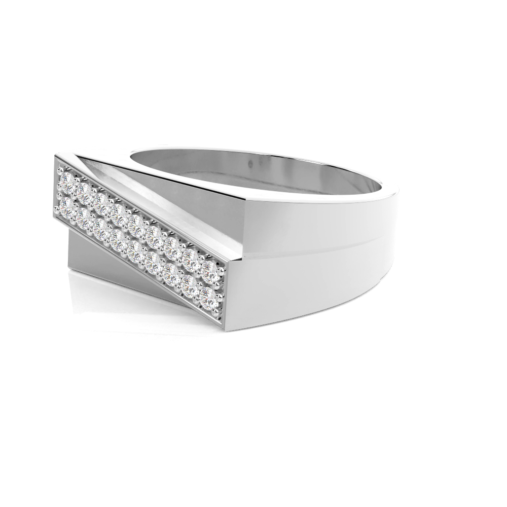 French Pose Diamond Ring